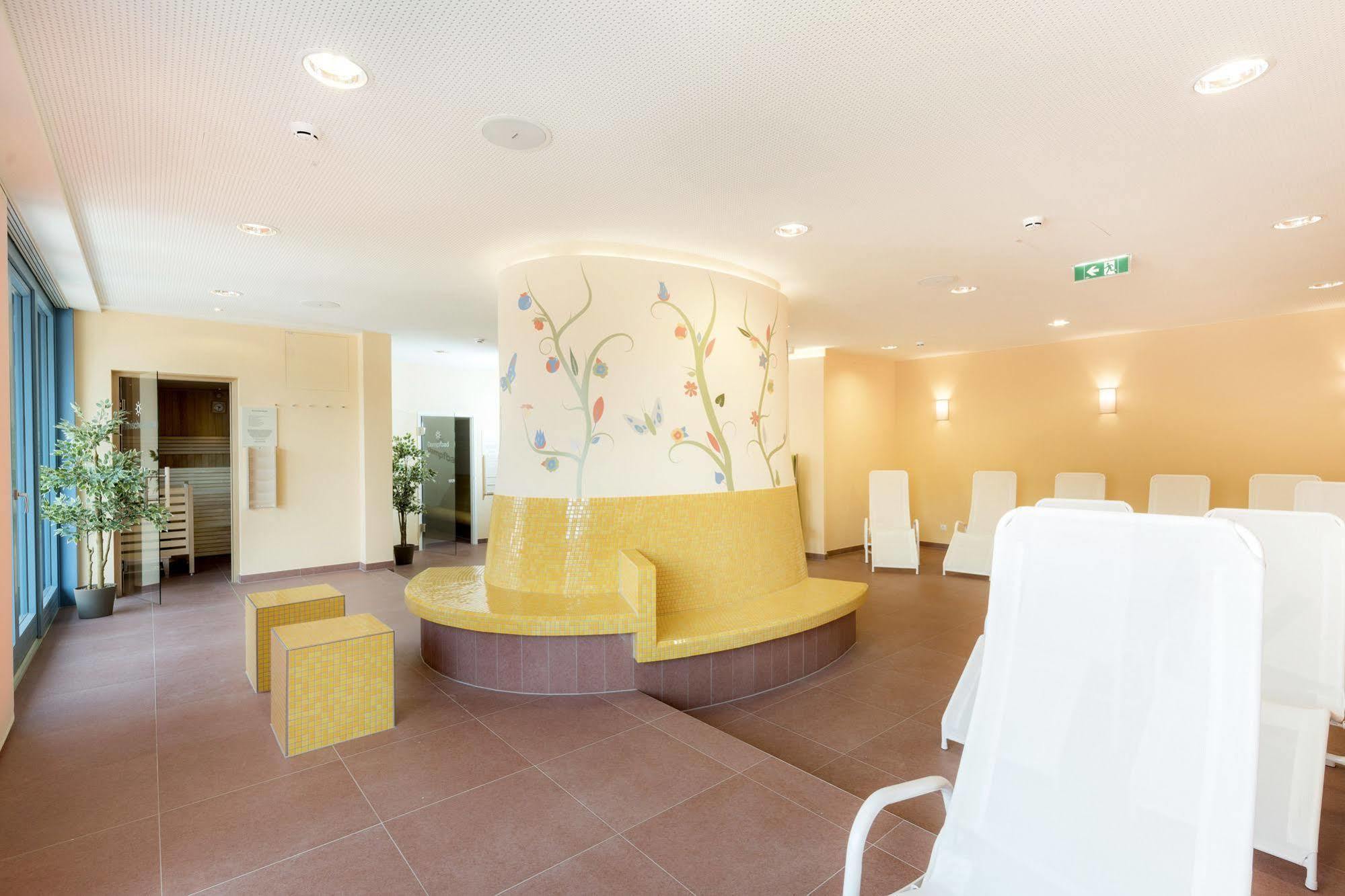 Jufa Hotel Stubenbergsee Extérieur photo